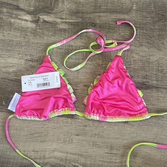 NWT Beach Bunny It Girl Lime Fuchsia Ruffle Bikini Top - Picture 6 of 6